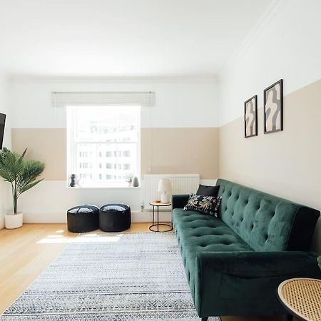Charming 2 Bedroom Flat In The Heart Of Kings Cross, Londra Exterior foto